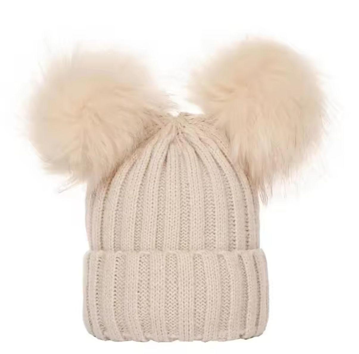 Gorro con doble pompon