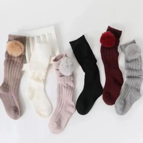 Calceta larga Pompón